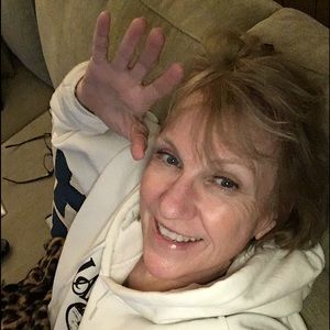 Meet your Posher, Caroline